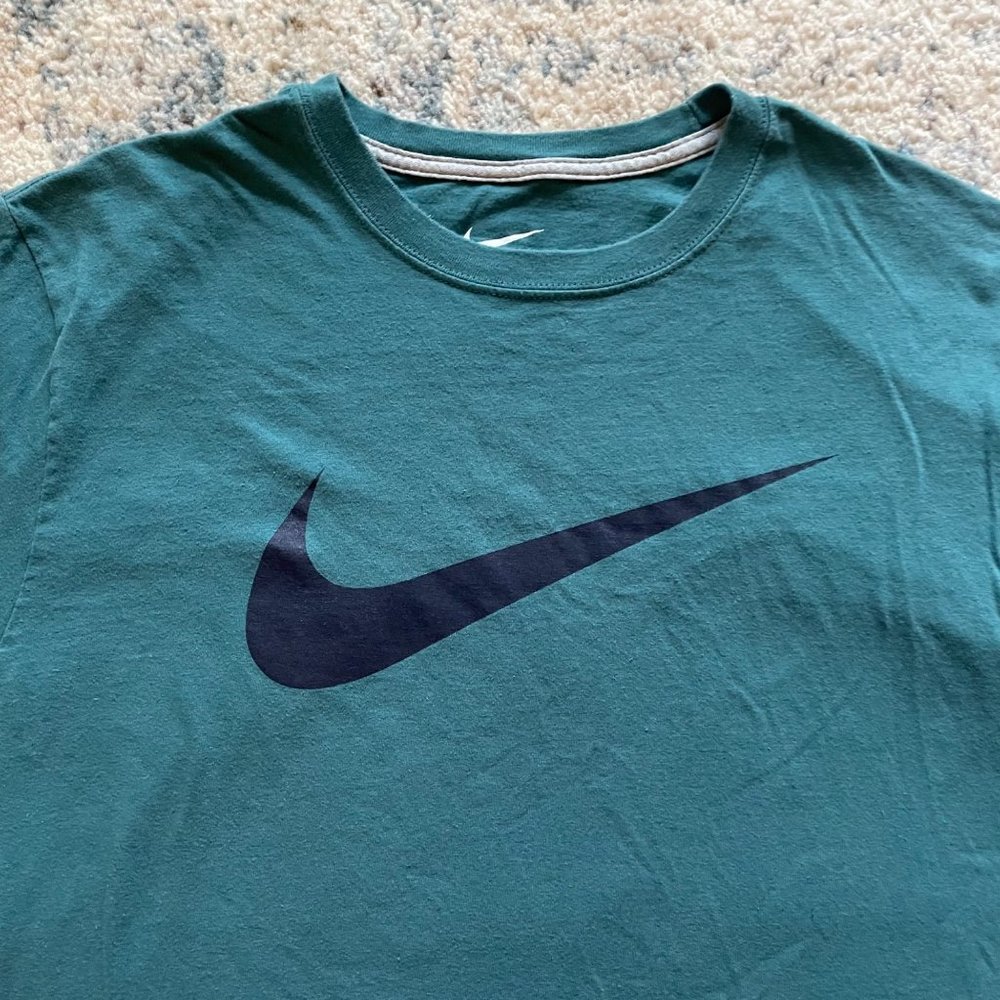 Nike | Teal Blue Swoosh Tee Tshirt Regular Fit Mens XL Basic - Picture 3 of 6